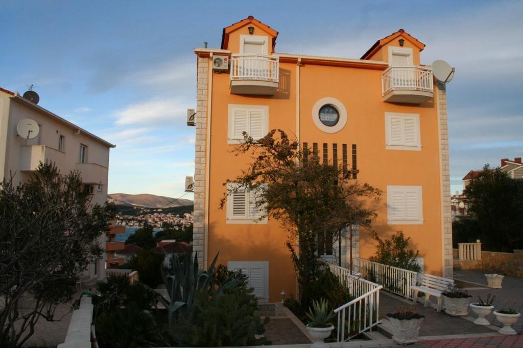 Villa Adriatic Traù Esterno foto