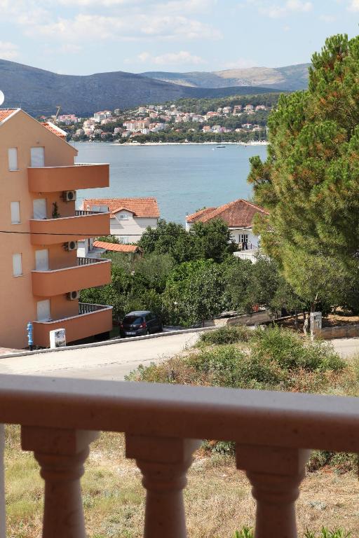 Villa Adriatic Traù Esterno foto