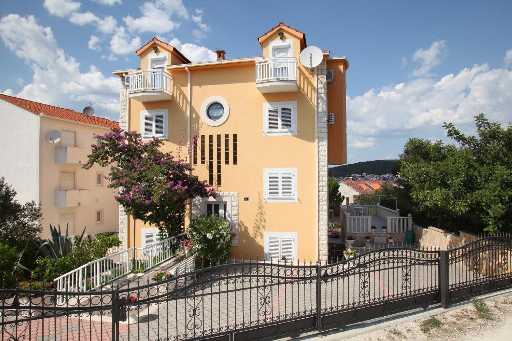 Villa Adriatic Traù Esterno foto